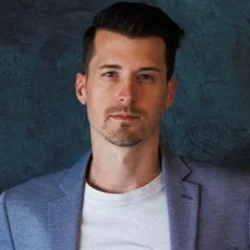 Kyle Hanslovan